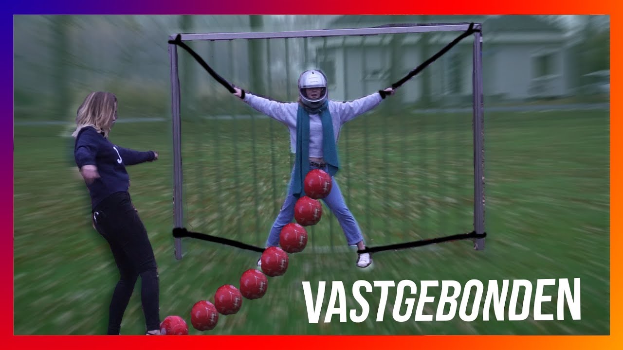 VOETBALLEN MET ELLA EN SAM EN ZUS (3.0) | Ella en Sam