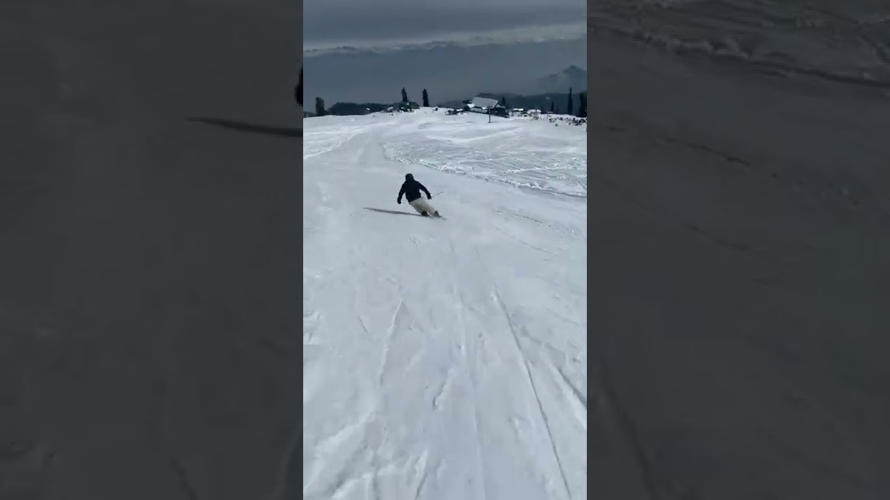 Gulmarg Skiing 2022