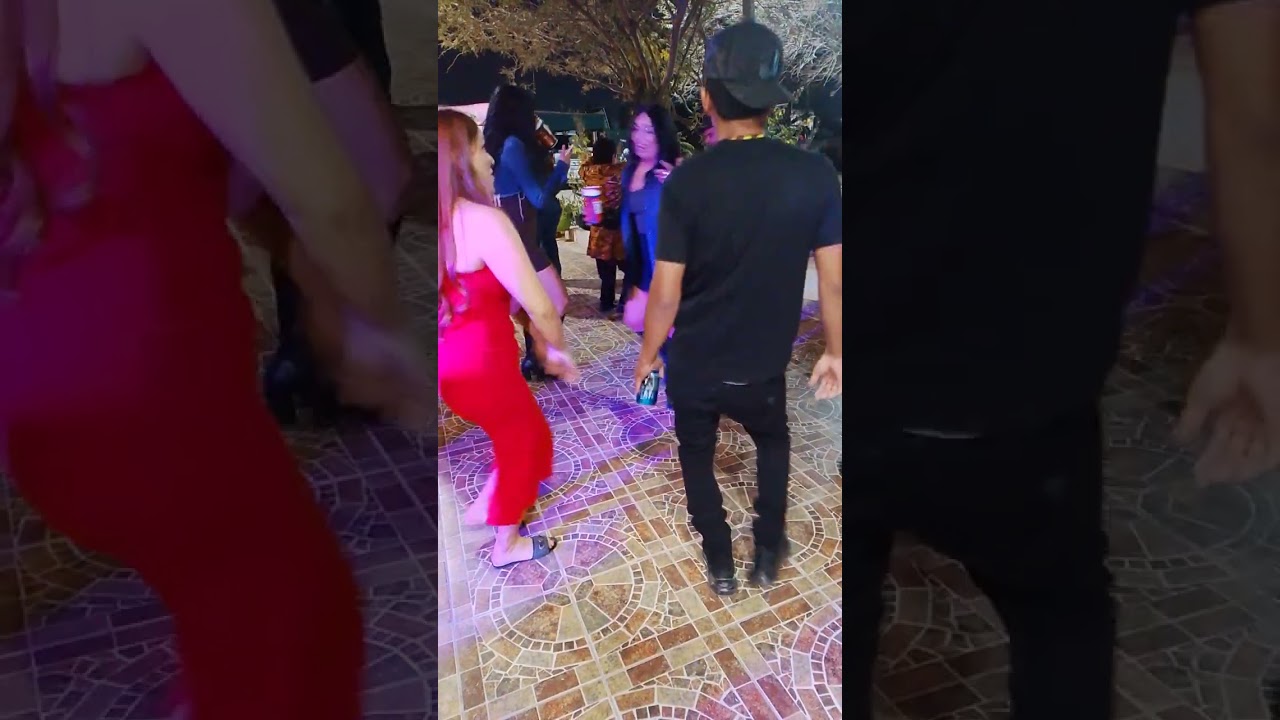 JUAN YSUS FORASTEROS.CEL(686)5-11-33-21.No tengo los derechos del autor 