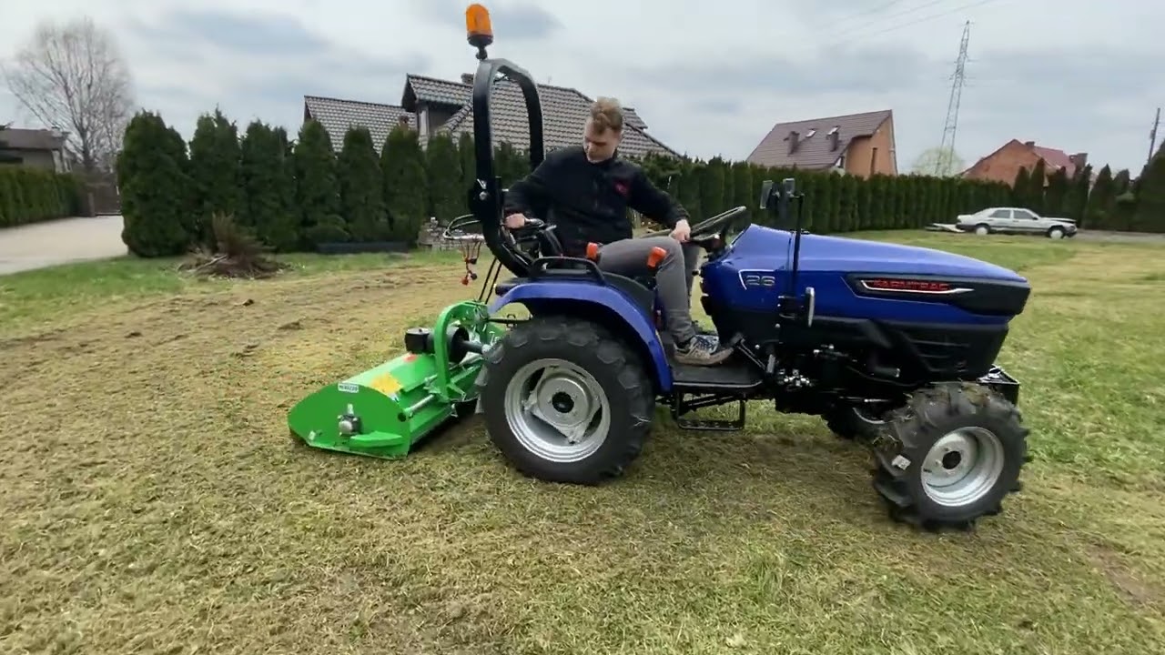 Farmtrac 26 z kosiarką Peruzzo FOX