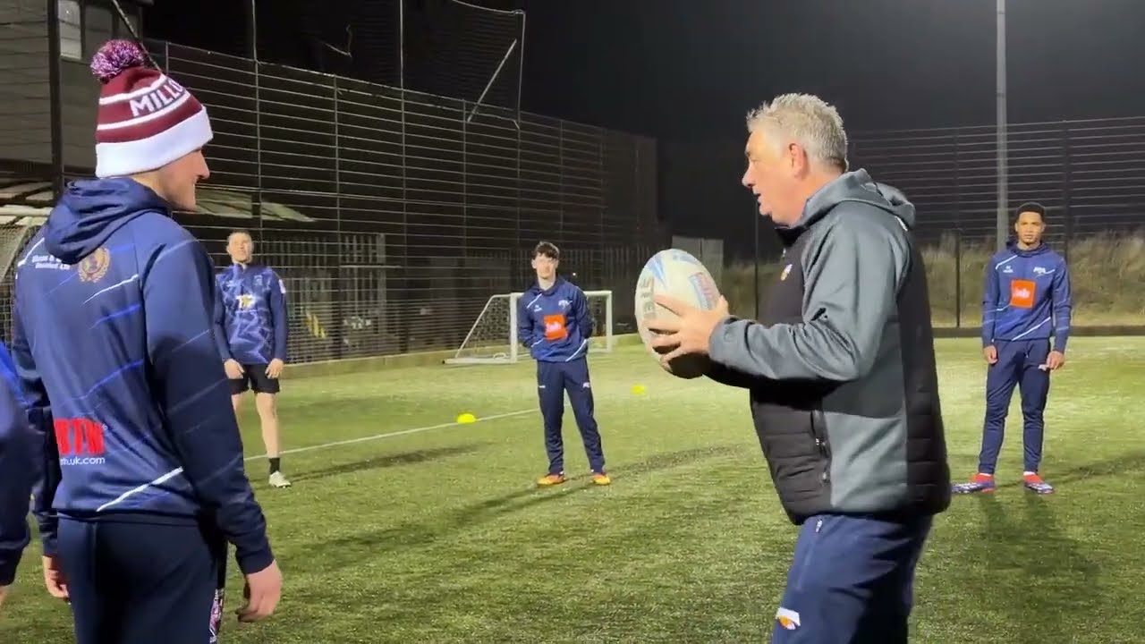 Пол Крейри был признан Гражданином года в команде Love Barrow Raiders.