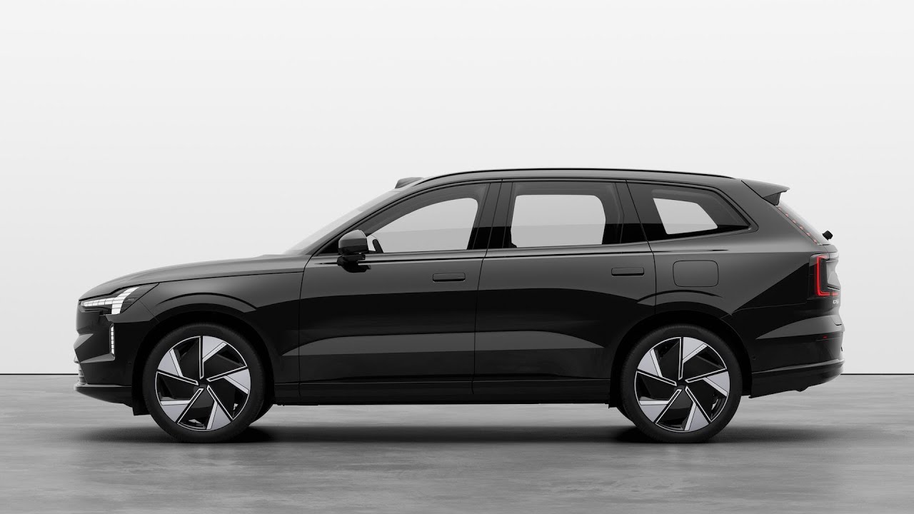 The New VOLVO EX90 - Color ONYX BLACK!