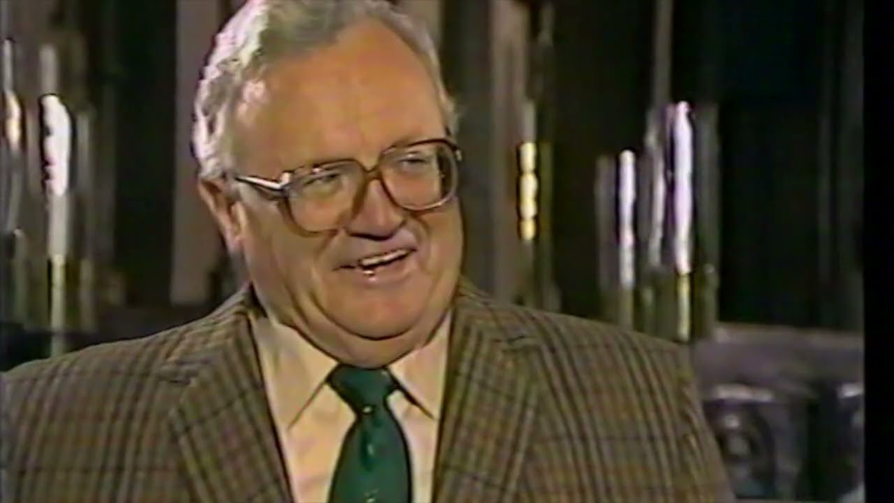 'Highway' from Winchester (1987) presented by Harry Secombe