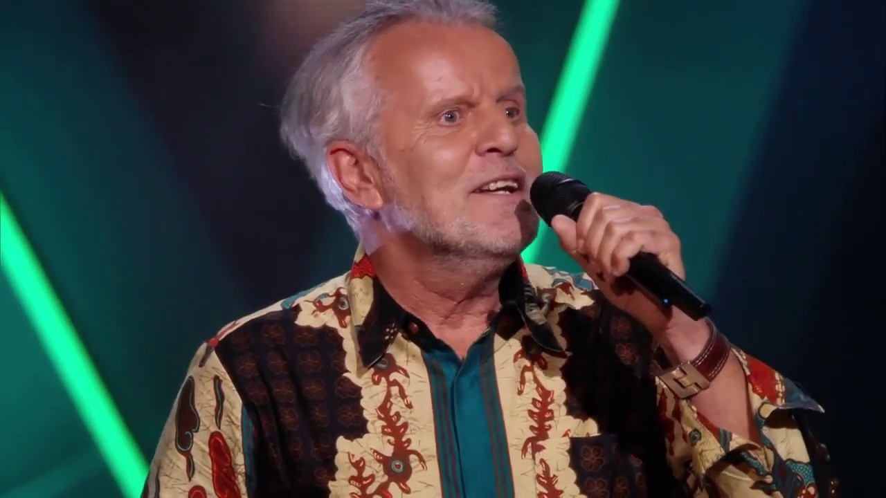 Tom de Jong &ndash; Zing, Vecht, Huil, Lach, Werk En Bewonder   The Voice Senior    2019 Blind Auditions