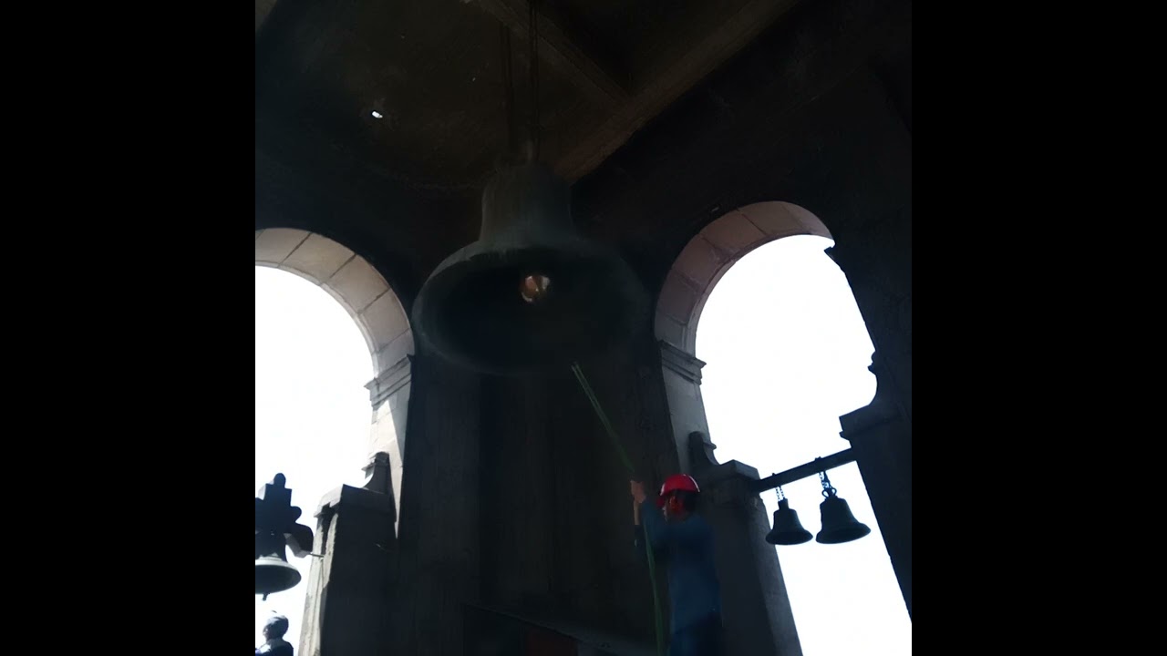 repique de campanas para la solemnidad de san José en Catedral de Toluca lerdo Edomex. 2da llamada.