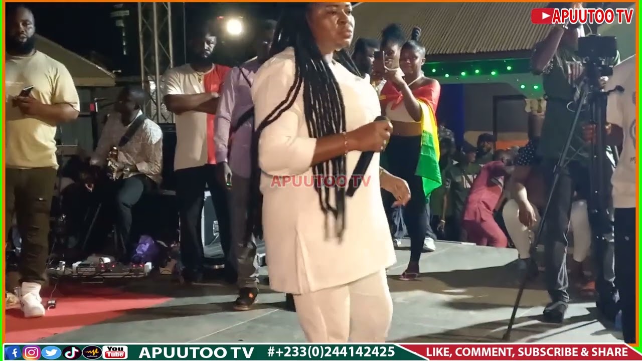OPHELIA AND THE SENSITIVE BAND PERFORM GHANA HIGHLIFE SONGS AT DUMASUA