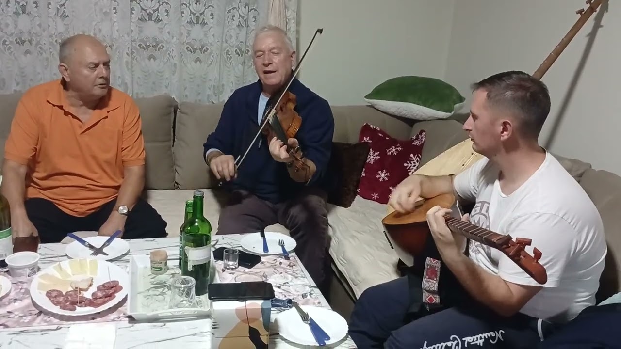 Jakov mario ivica gledam zutu sliku