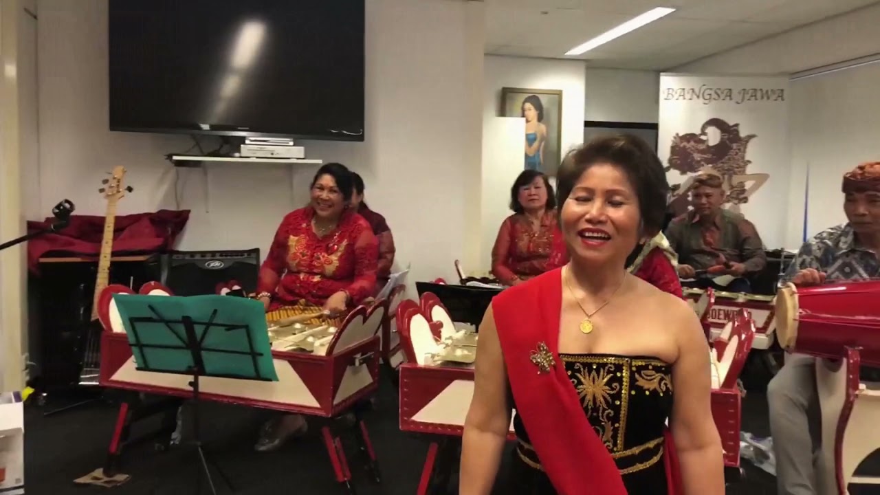 POP JAWA GAMELAN