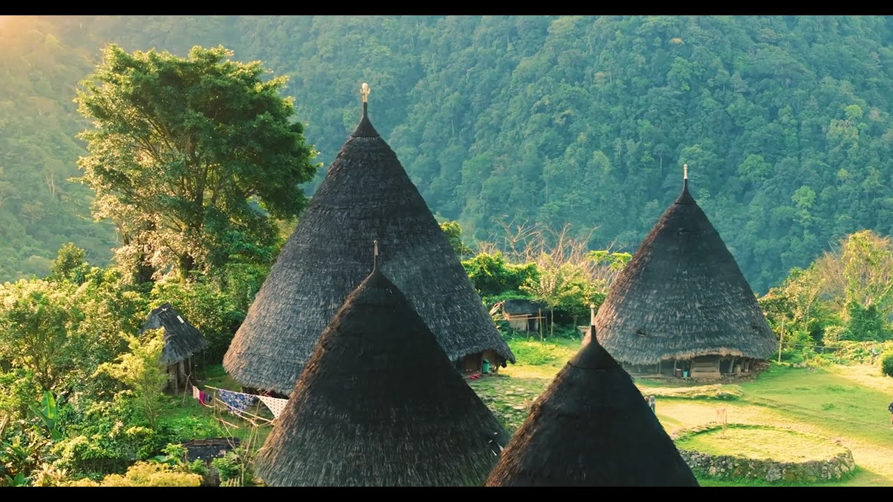 Waerebo: Indonesia&rsquo;s Hidden Mountain Village