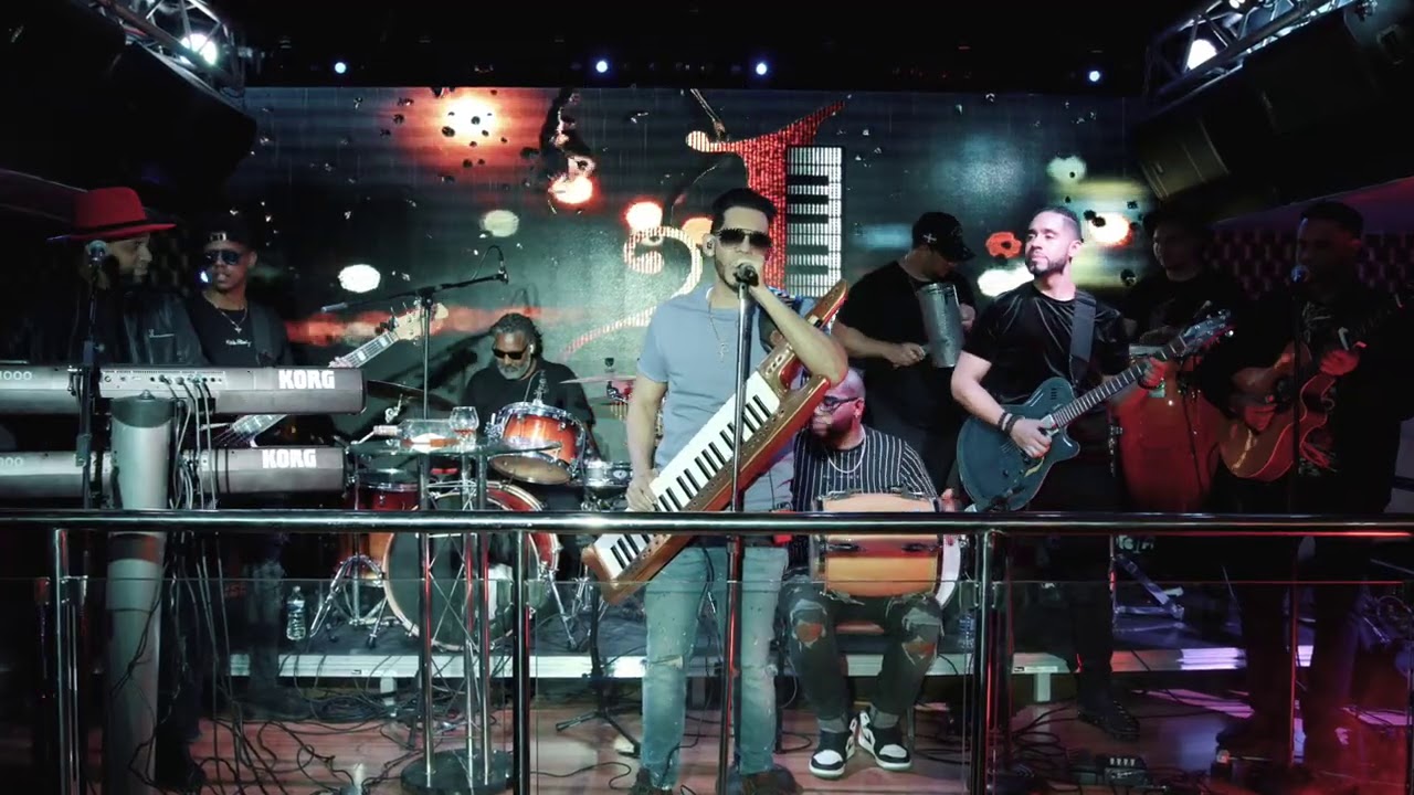 Joel Insuperable - Merengues de Cuerdas (EN VIVO)