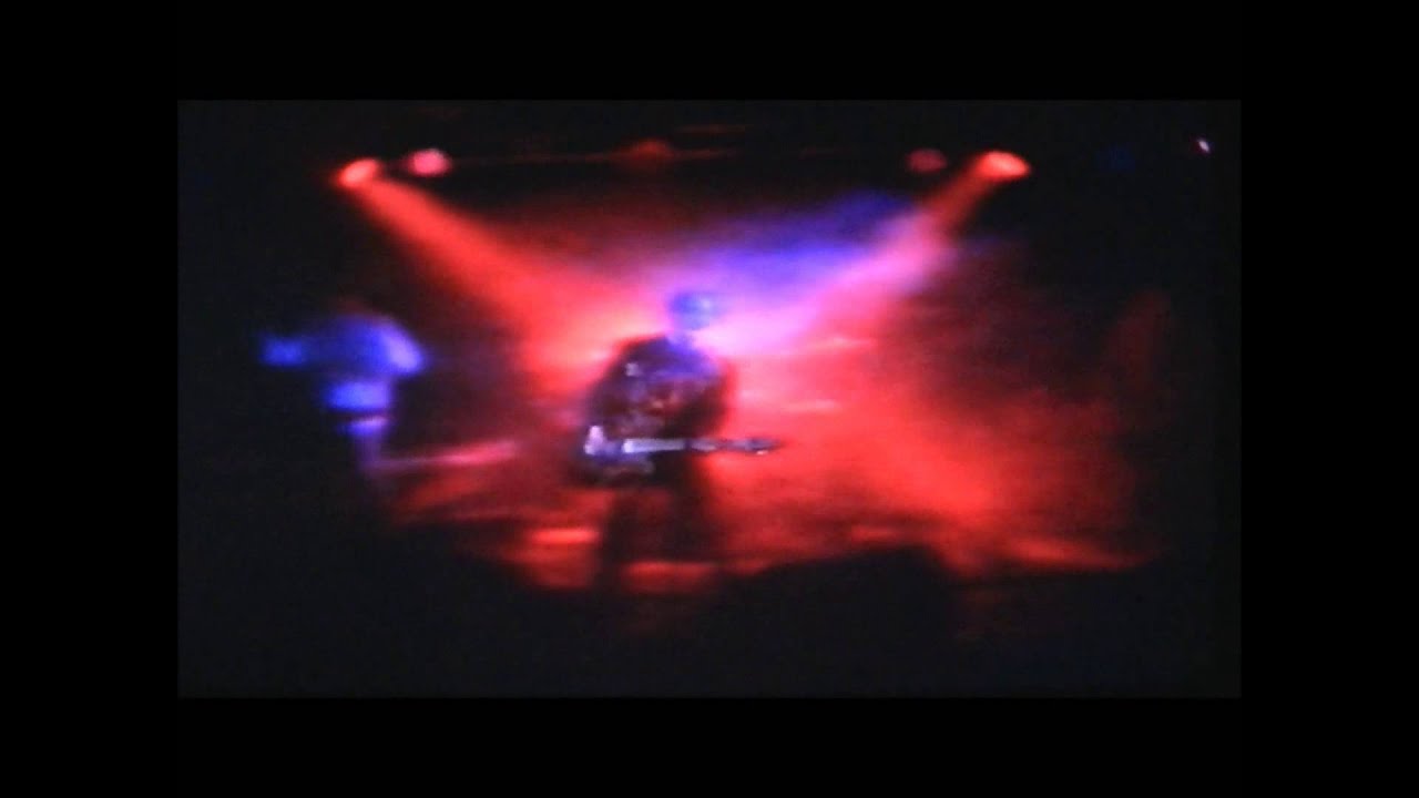 Blink - Is God Really Groovy? (''Live'' on RTE)