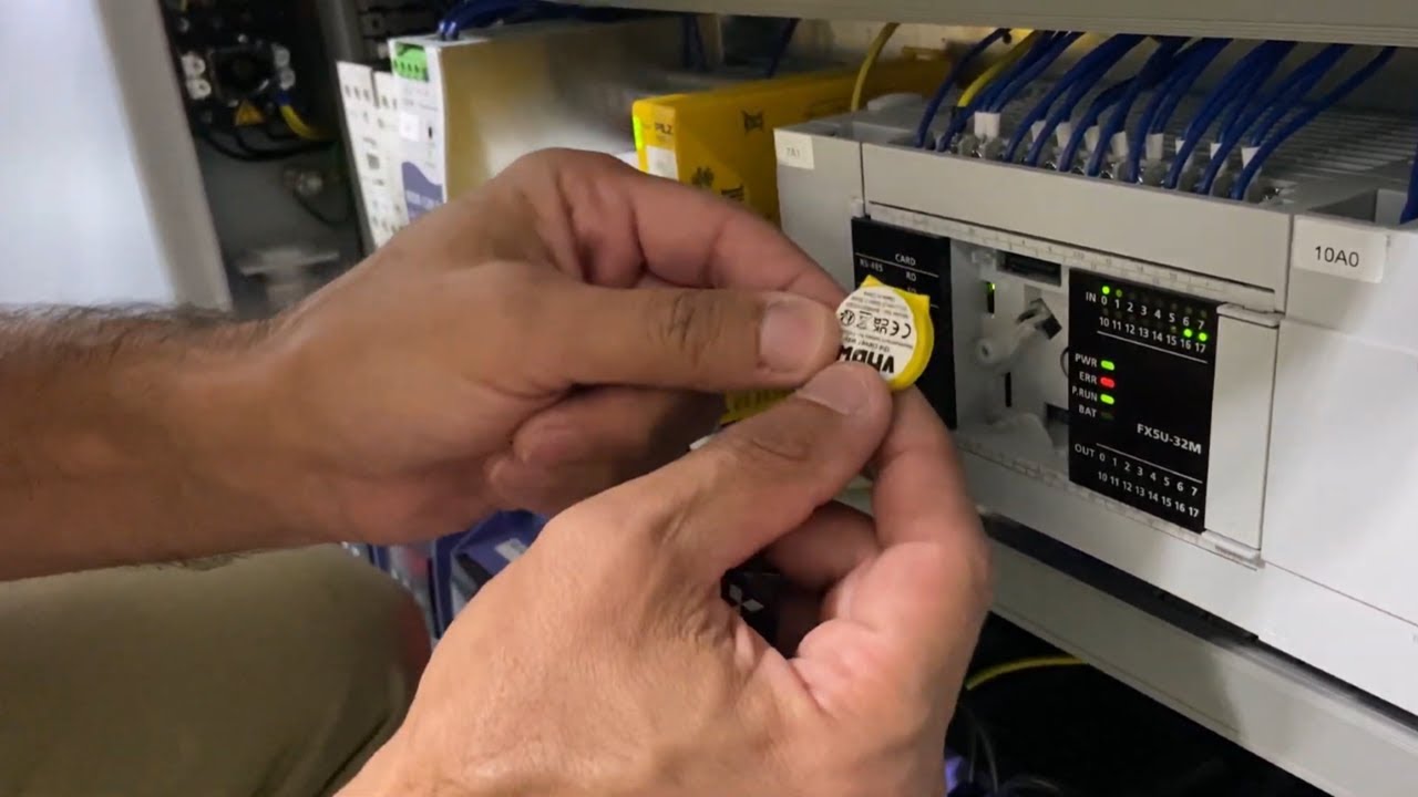 Foltex QuickTip: Changing the PLC battery on your FlexFold drywork folder