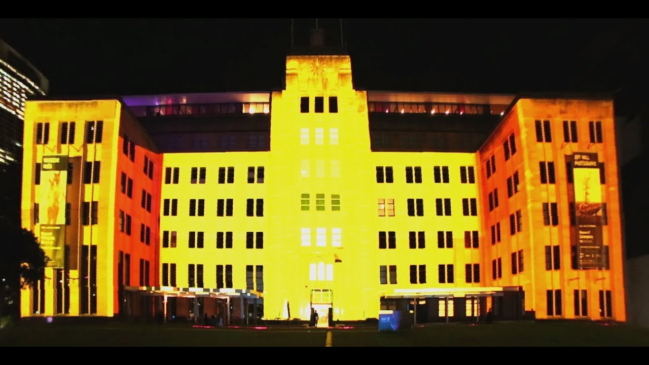 Vivid Sydney 2013 - MCA projection (full length with sound)