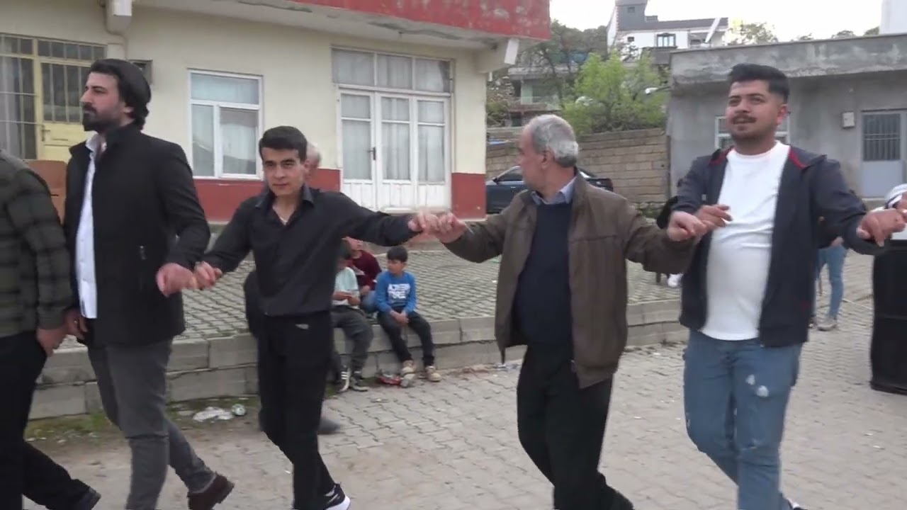 SUVARLI EREN BOZDAĞIN ASKER GECESİ 1