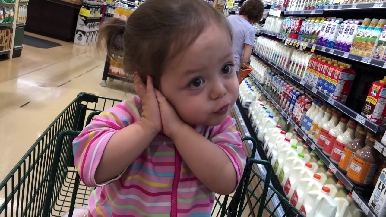 Vlog 763 ll CHỢ BÁN TOÀN ĐỒ ORGANIC ( WHOLE FOOD ) Ở MỸ QUÁ SẠCH QUÁ CHẤT LƯỢNG CÙNG EM BÉ MƯA