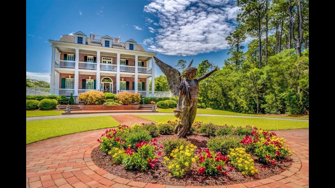 Classy Private Waterfront Estate in Newport, North Carolina