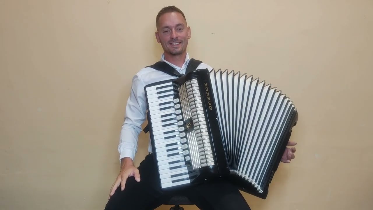 STRAHOVÁČEK / Karel Hašler / Šlapeto