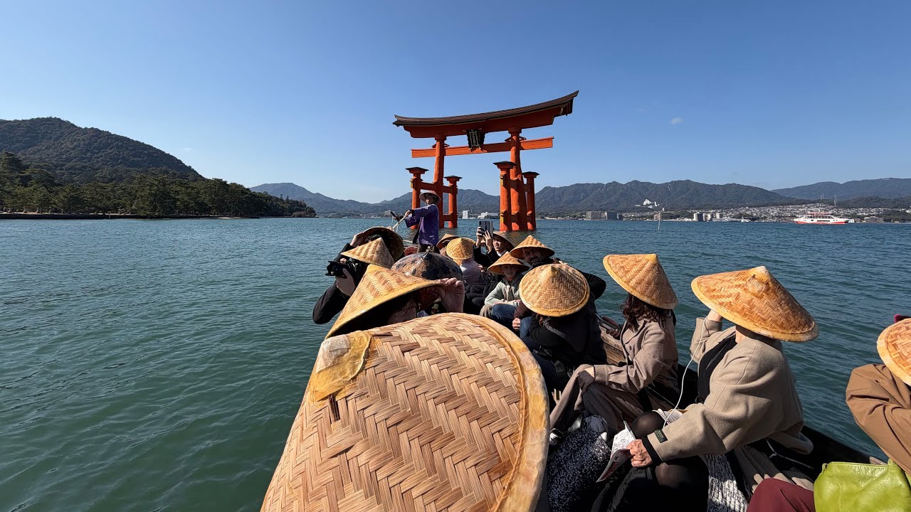 Miyajima Island Boat Ride to Itsukushima Shrine Otorii Gate 厳島神社大鳥居 ¥1500 per person Part 5