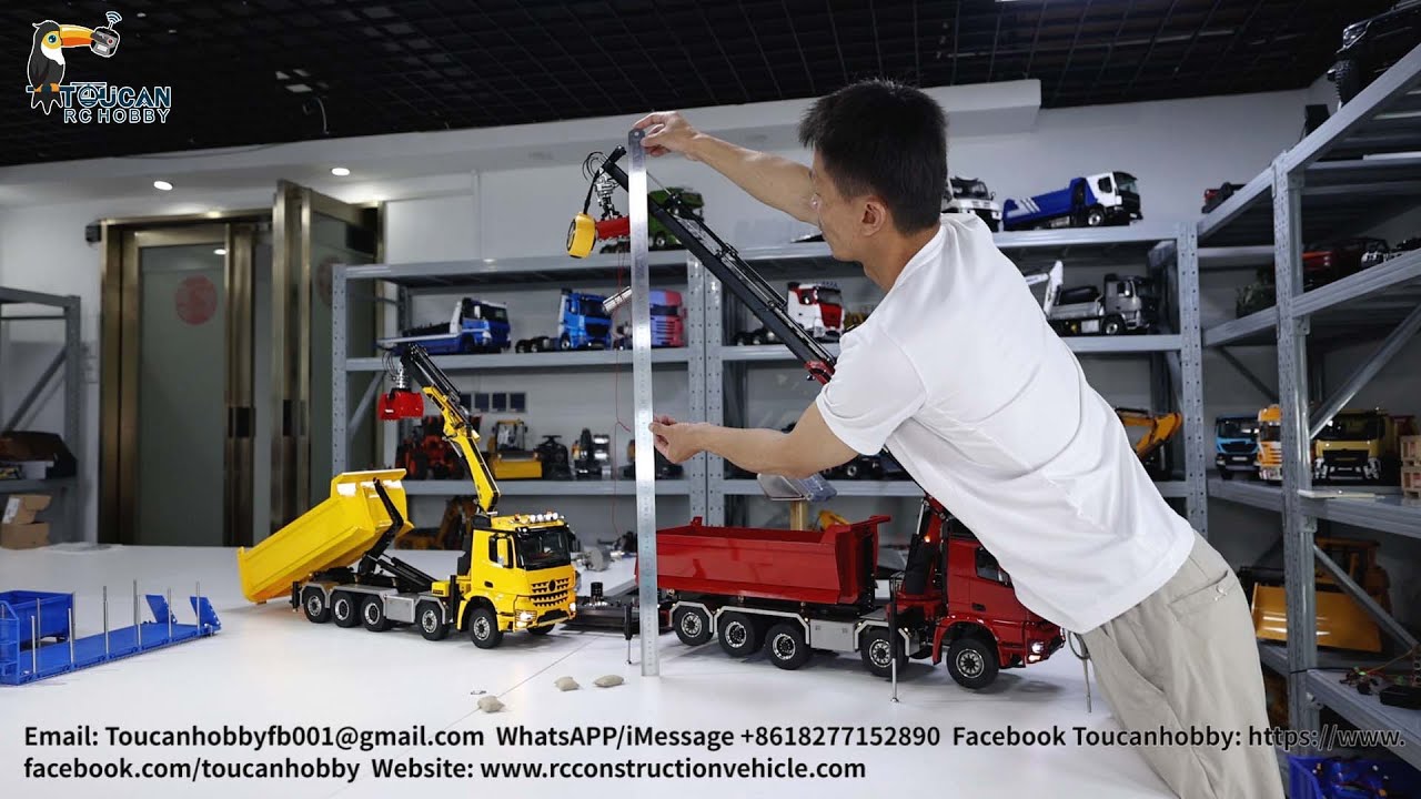 TOP quality 10X10 roll on/off dumper truck with crane, light/sound, 3speed, two lock