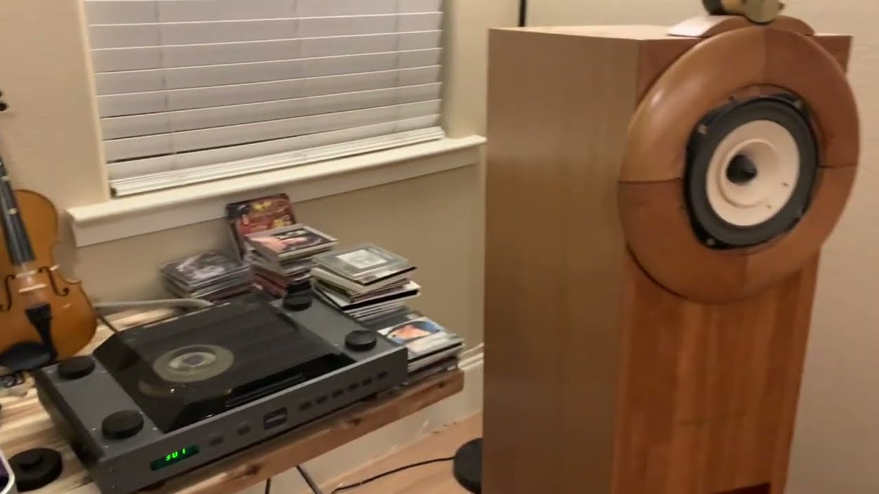 Krell MD-1, Wadia 321, CAT SL-1 Ultimate, 2A3 with Tango, Cain & Cain BEN Horn with Lowther PM2A