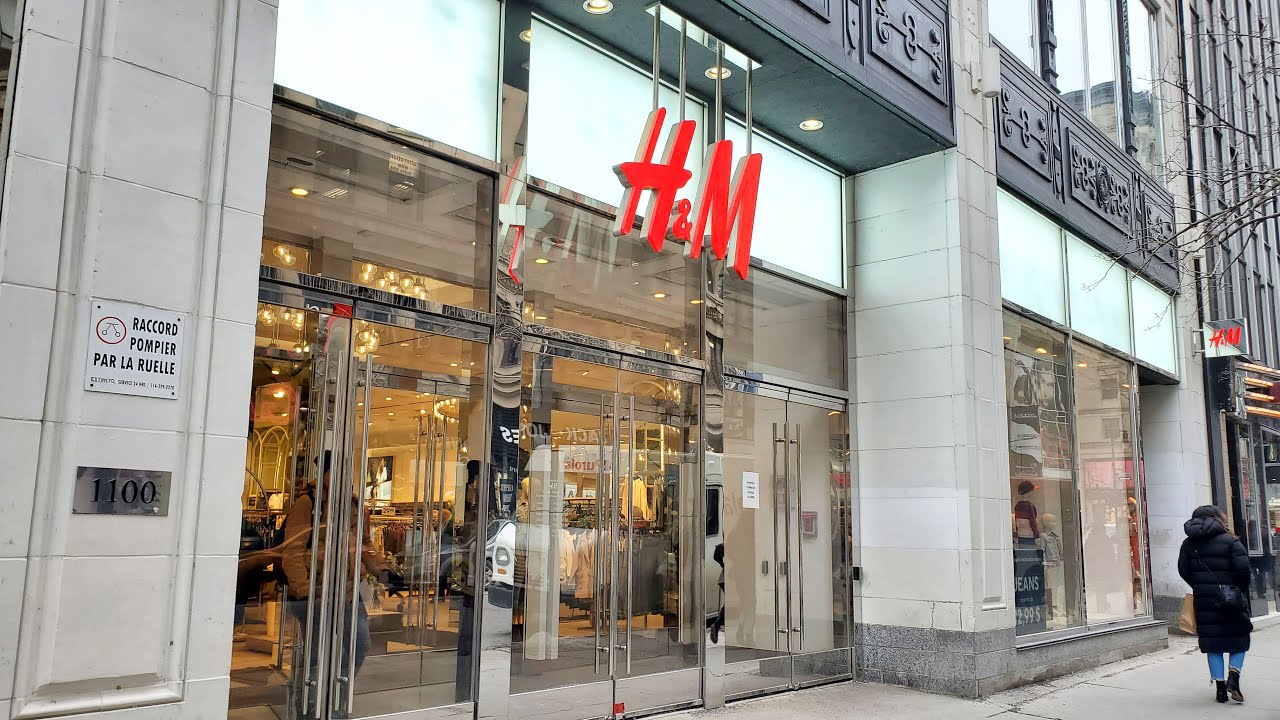 Giant H&M Clothing Store in Downtown Montreal &ndash; New Spring Collection 2020 and Store Tour #hm