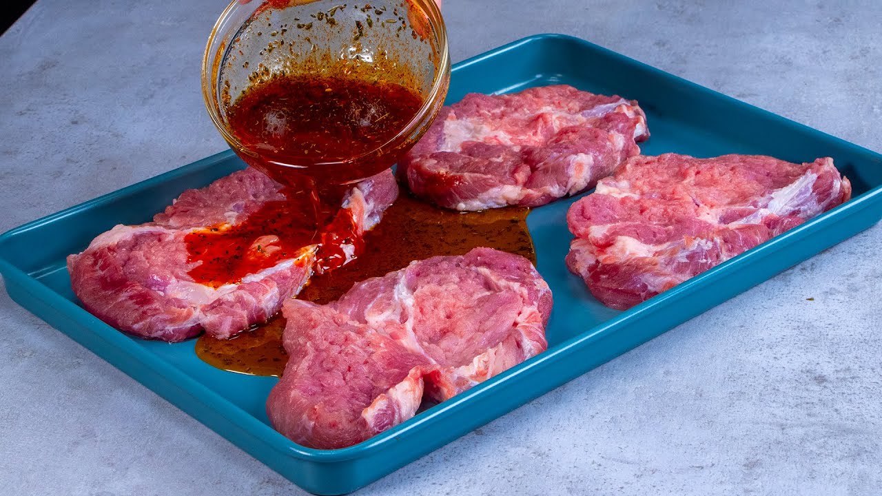 Vepřovou krkovičku peču v troubě pouze podle tat&iacute;nkova receptu!