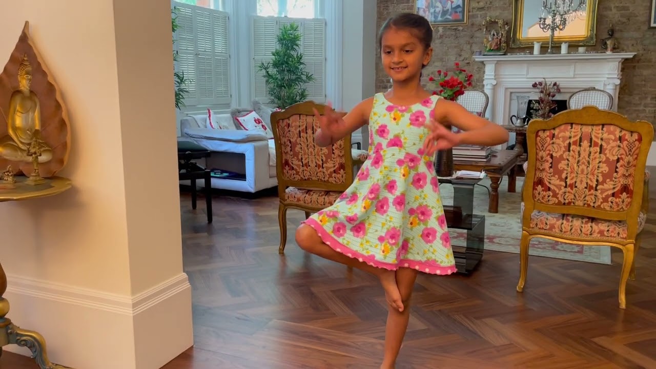 Beautiful Indian dancing / 5 year old Aishwarya / Kuchipudi / AKDC 