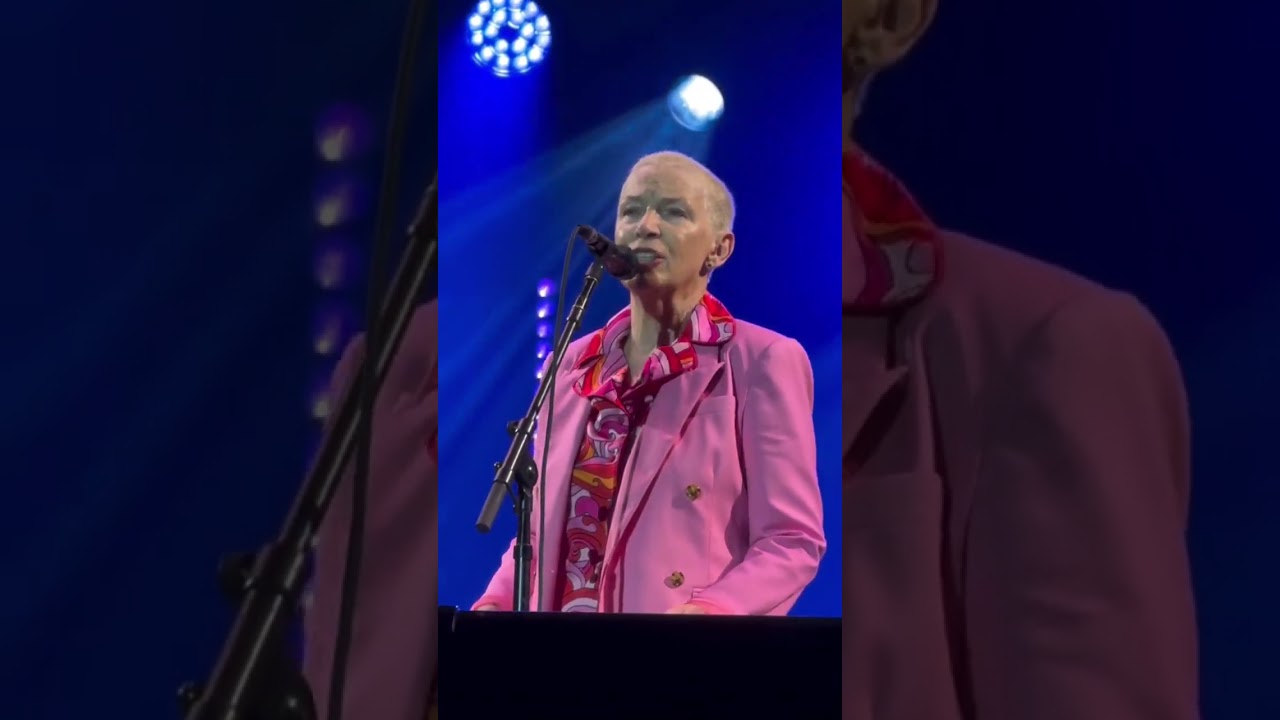 Annie Lennox Why Live at Girls Just Wanna Weekend, Mexico 2024