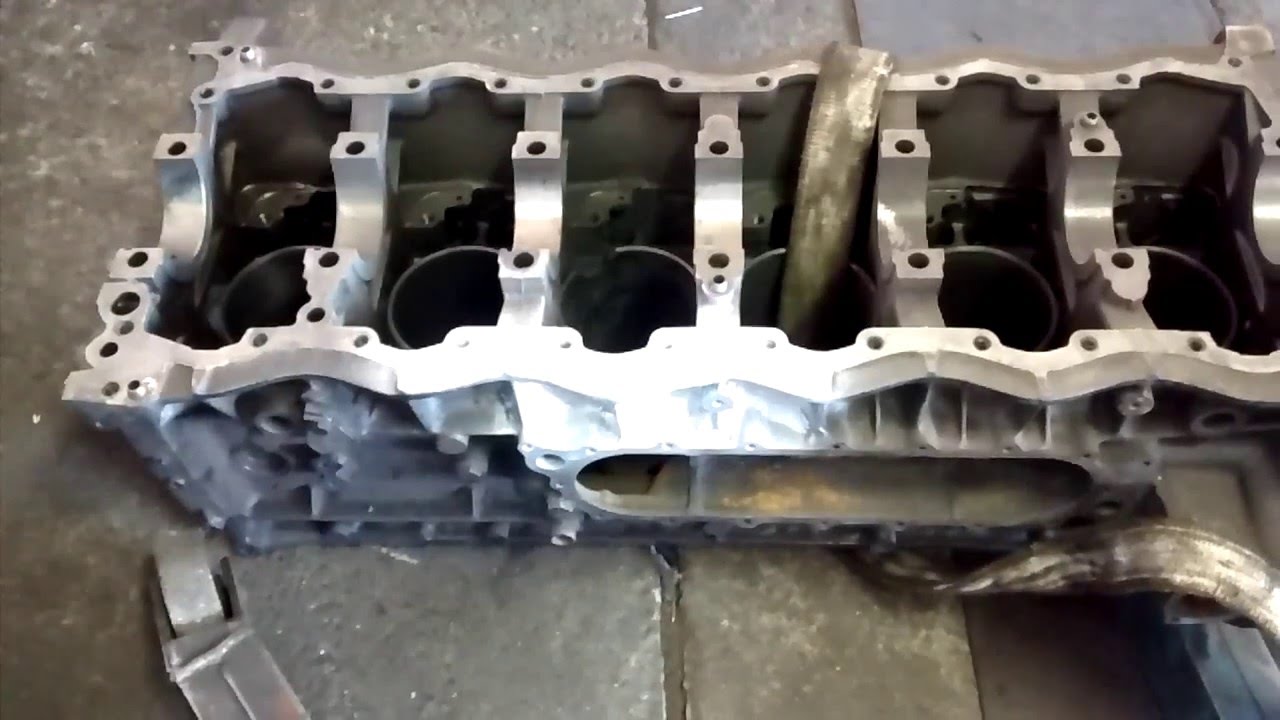 SOLDA DE FERRO FUNDIDO!!BLOCO DE MOTOR(DNAtornearia)