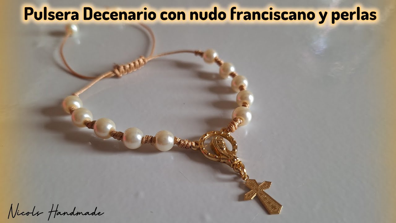 Aprende a realizar esta bonita pulsera decenario con nudo Franciscano