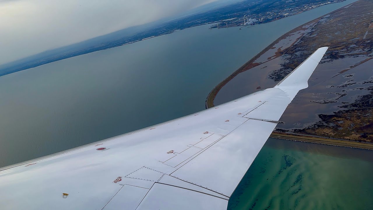 [4K] – Awesome Copenhagen Takeoff – Scandinavian – Bombardier CRJ-1000 – CPH – EI-HIA – SCS 1275
