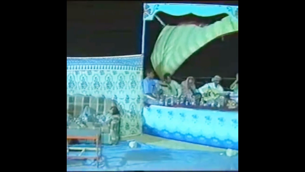 مقطع من الدان الحضرمي بصوت المعمور الله يرحمه 
