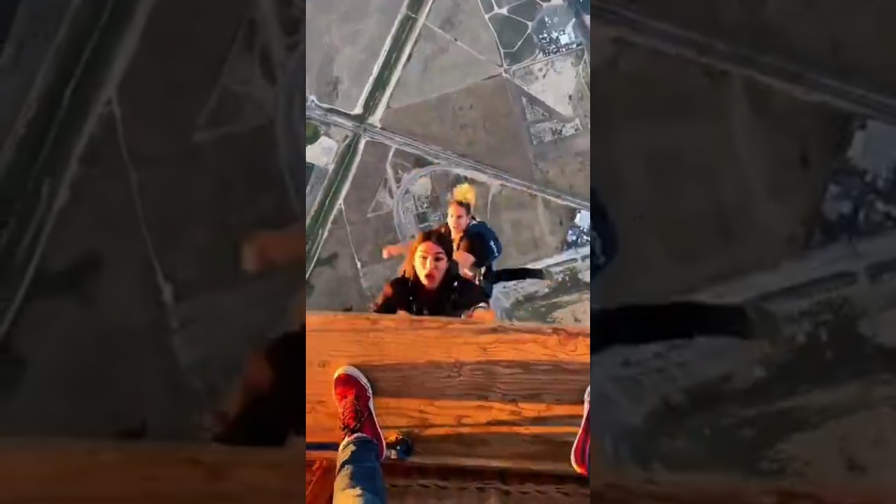What Happens If a Parachute Fails While Skydiving? 😨✈️
