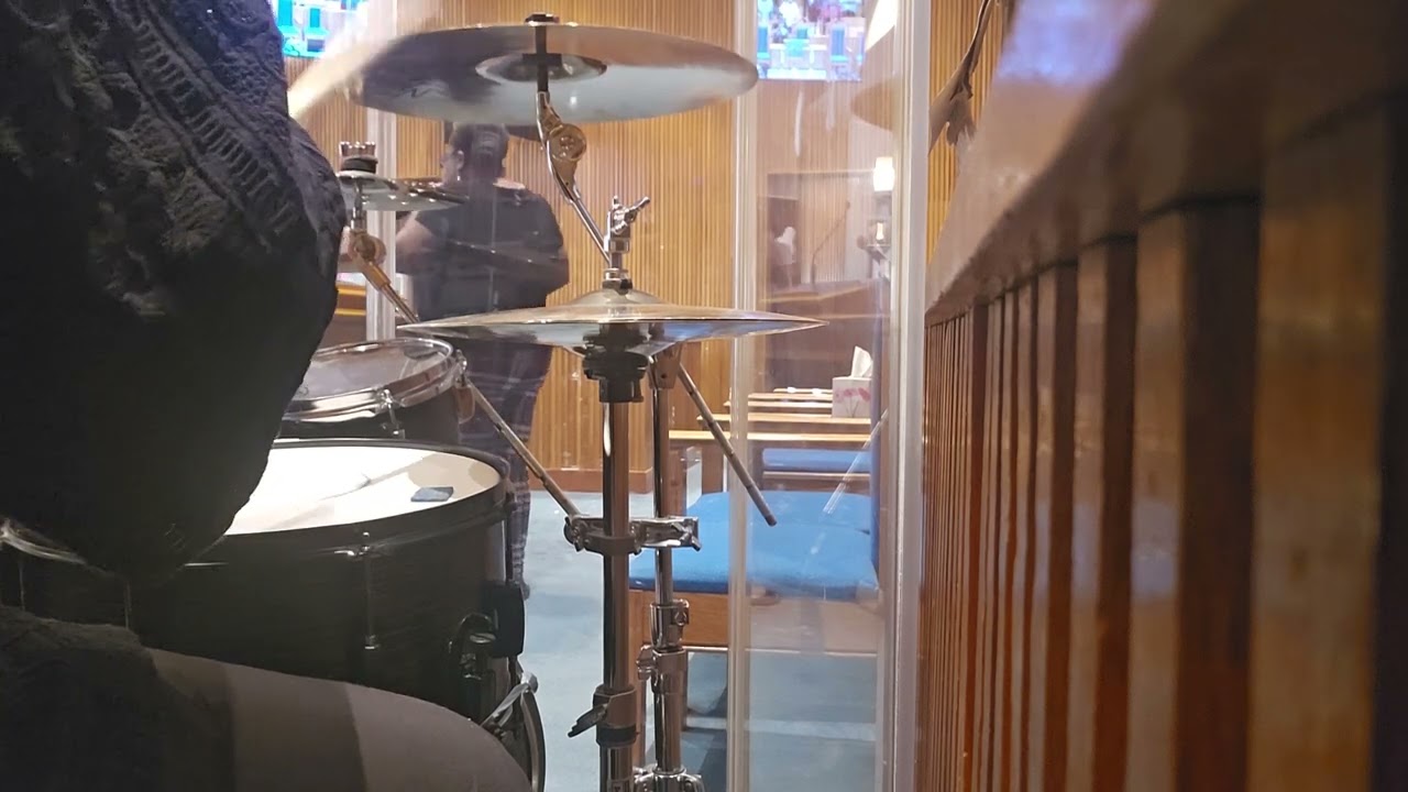 Praise and worship (God is, the anthem) 