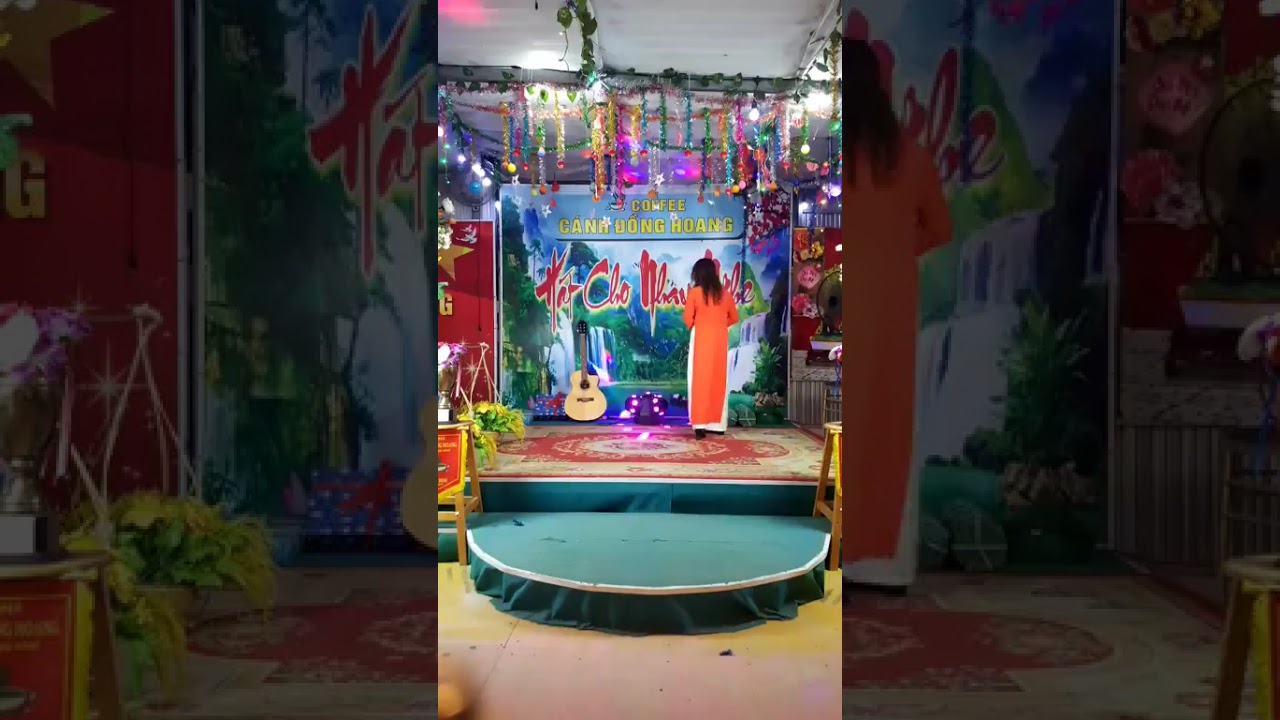 Mùa Xuân Đó Có Em 