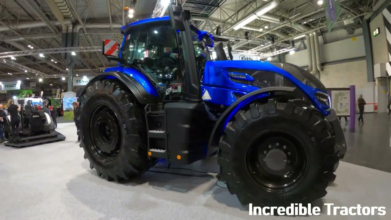 2023 Valtra Q305 Unlimited 7.4 Litre Diesel Tractor (305 HP) at LAMMA