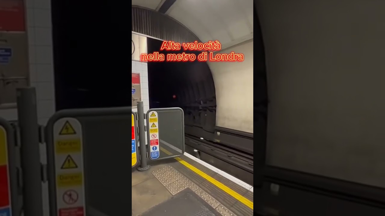 Come dovrebbe andare la M2 di Milano...invece &egrave; Londra #metro #milano #underground  #london #tube