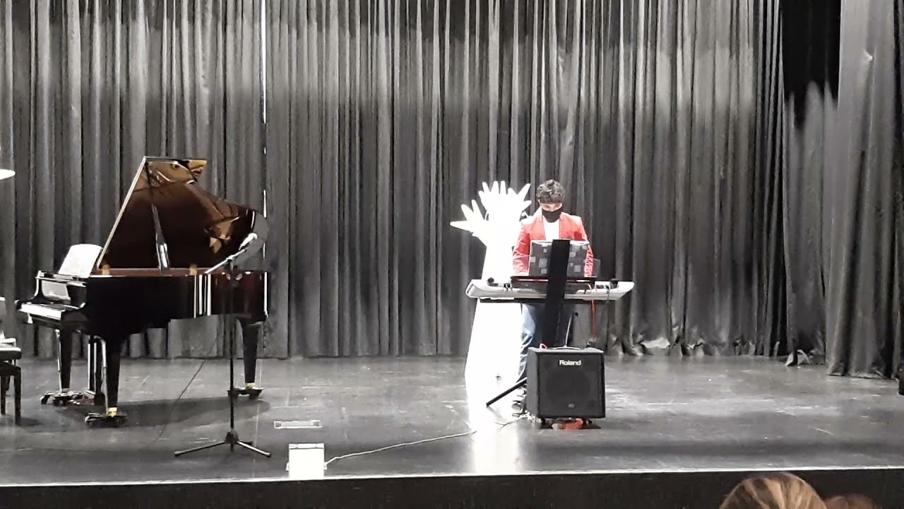 Toccata and Fugue in D Minor (BWV 565) : Johan Sebastian Bach, arr. Christopher Hussey