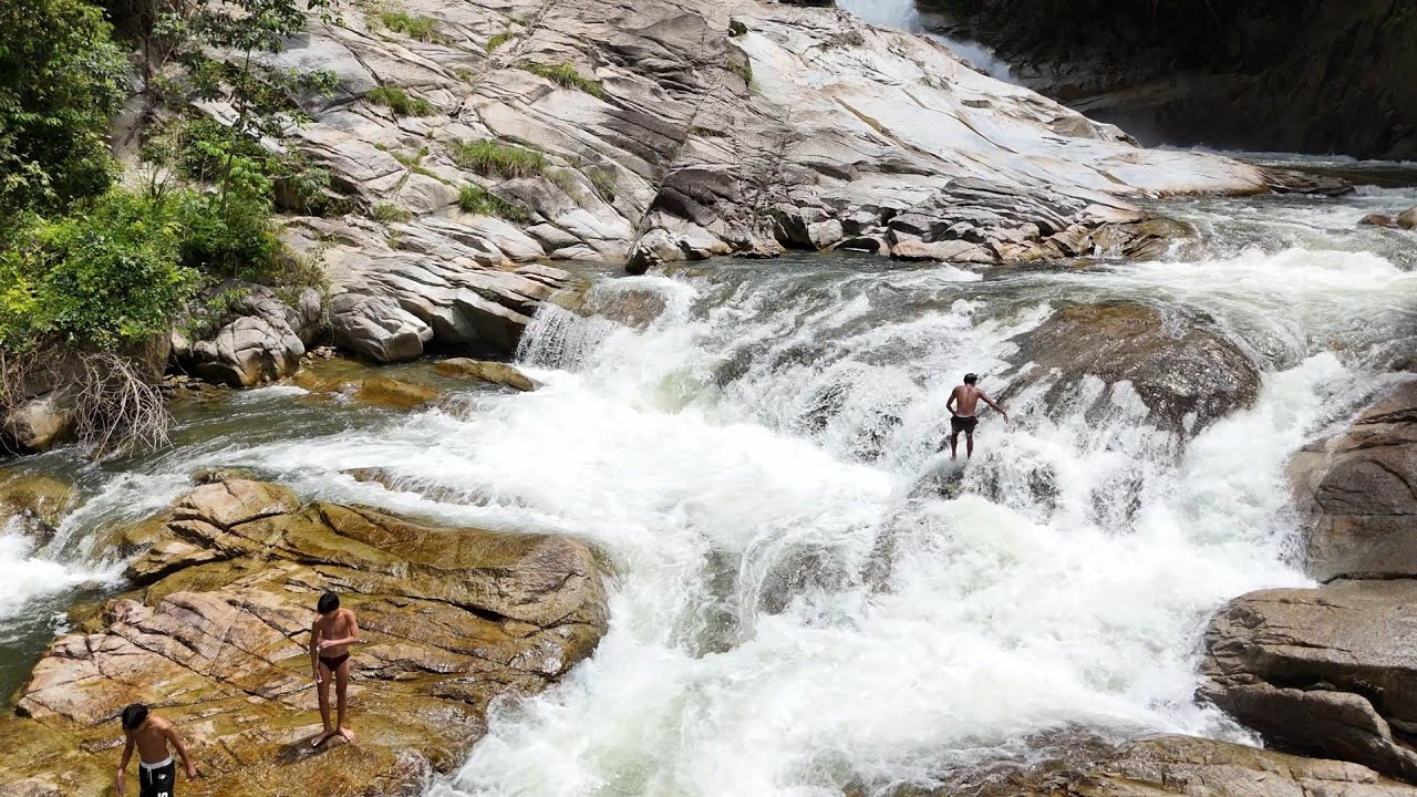Air Terjun Chamang | Chamang Waterfall ( Drone View ) #airterjun #djimini4pro  #jalanjalan