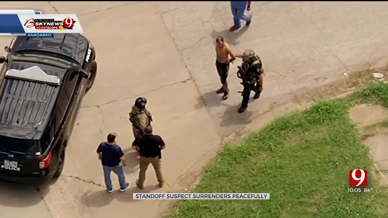 Man Surrenders To Authorities After Standoff In Anadarko
