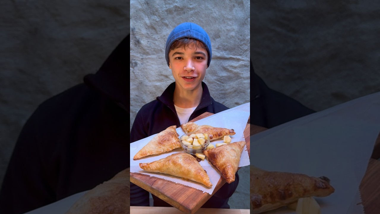 Apples in puff pastry or appelflappen | Dutch classics episode 7 #recipe #appelflappen #delicious