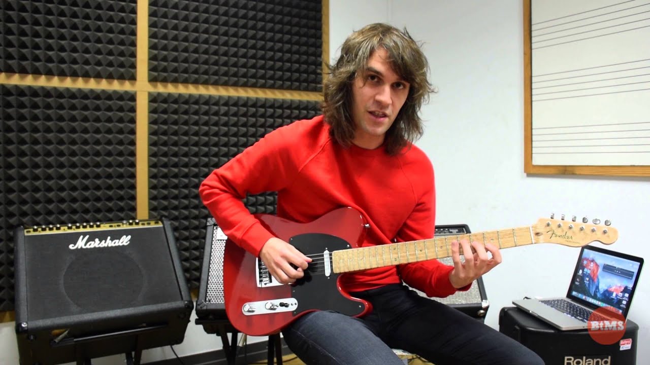 Cómo tocar triadas e inversiones en la guitarra eléctrica