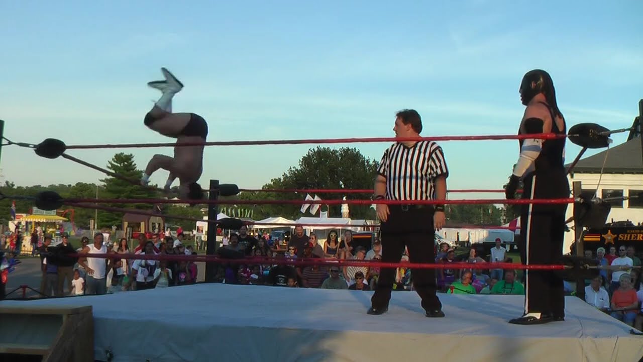 JORDAN LACHEY VS. THE ROYAL BATTLER