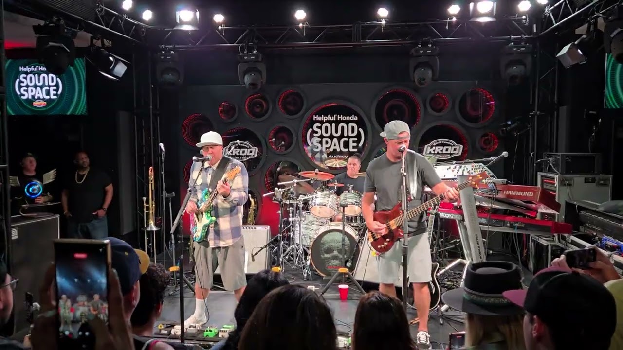 Slightly Stoopid - Perfect Gentleman - WyClef/Pennywise Cover (Live at KROQ Sound Space)