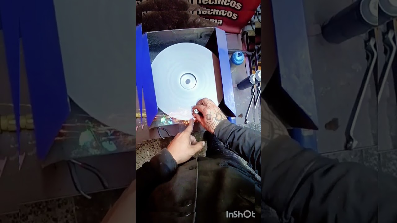 Afilado en cuchillas de peluquería #barbershop #peluqueríacanina