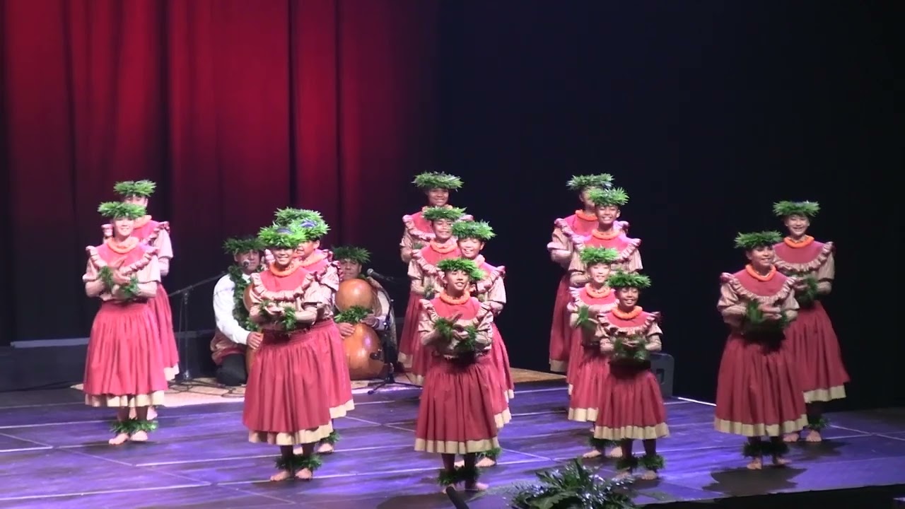 Hālau Hi'iakaināmakalehua - 2024 Kaikamahine Division - 4th Place Winner