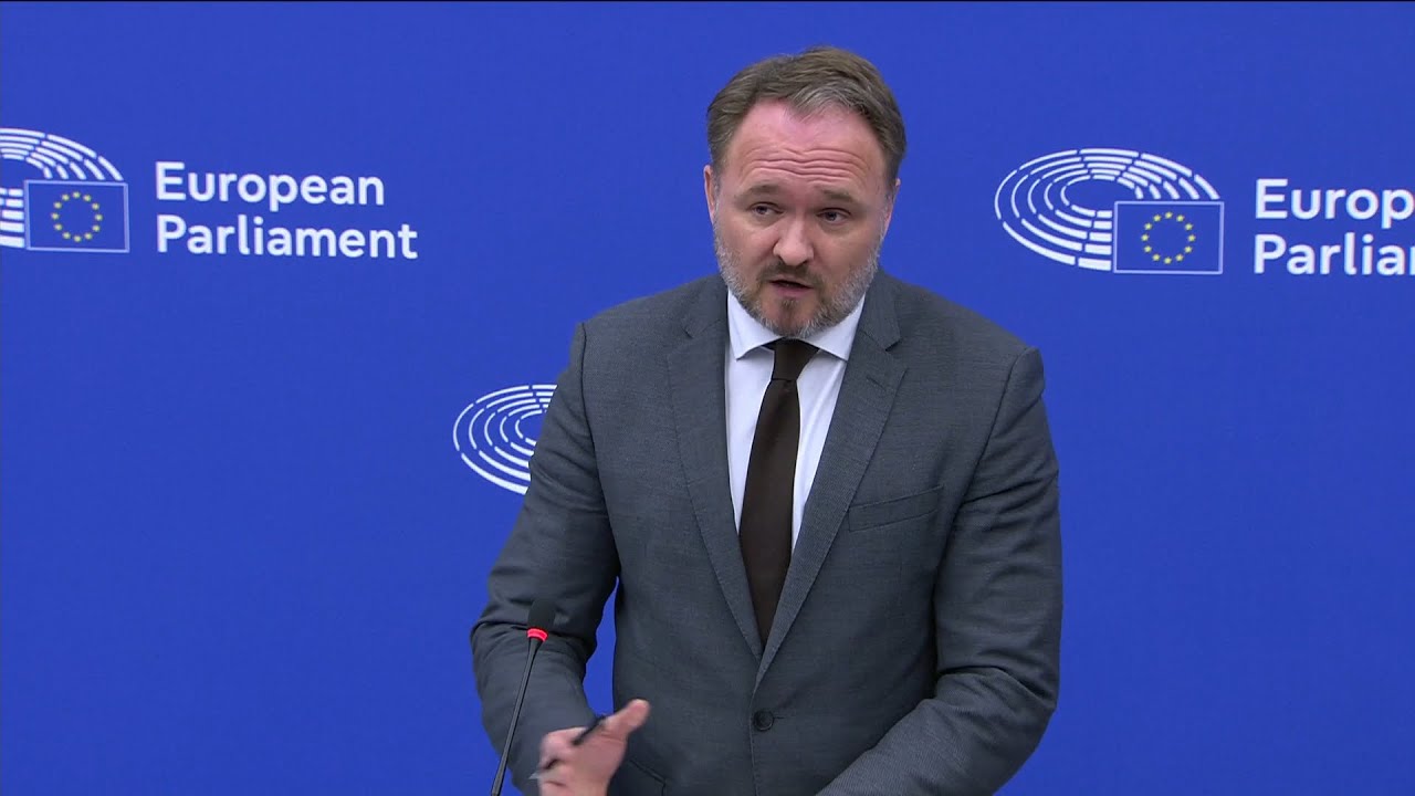 EU Overrules Slovakia and Hungary: Russian Gas Ban Will Apply to All