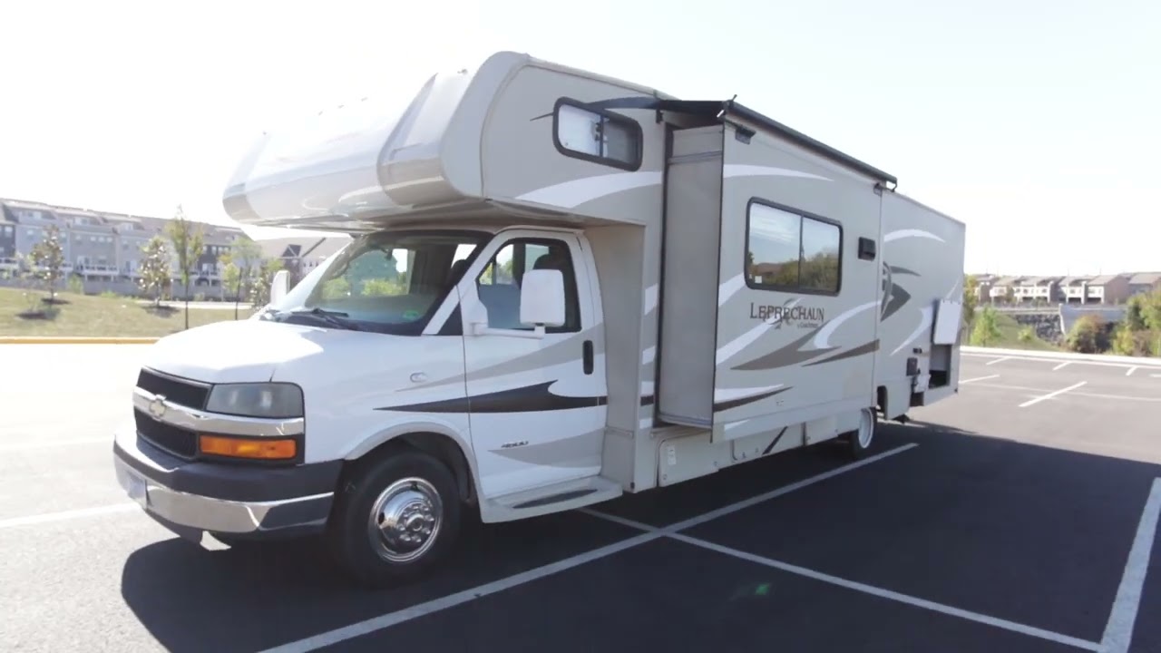 2014 Coachmen Leprechaun 320 BH
