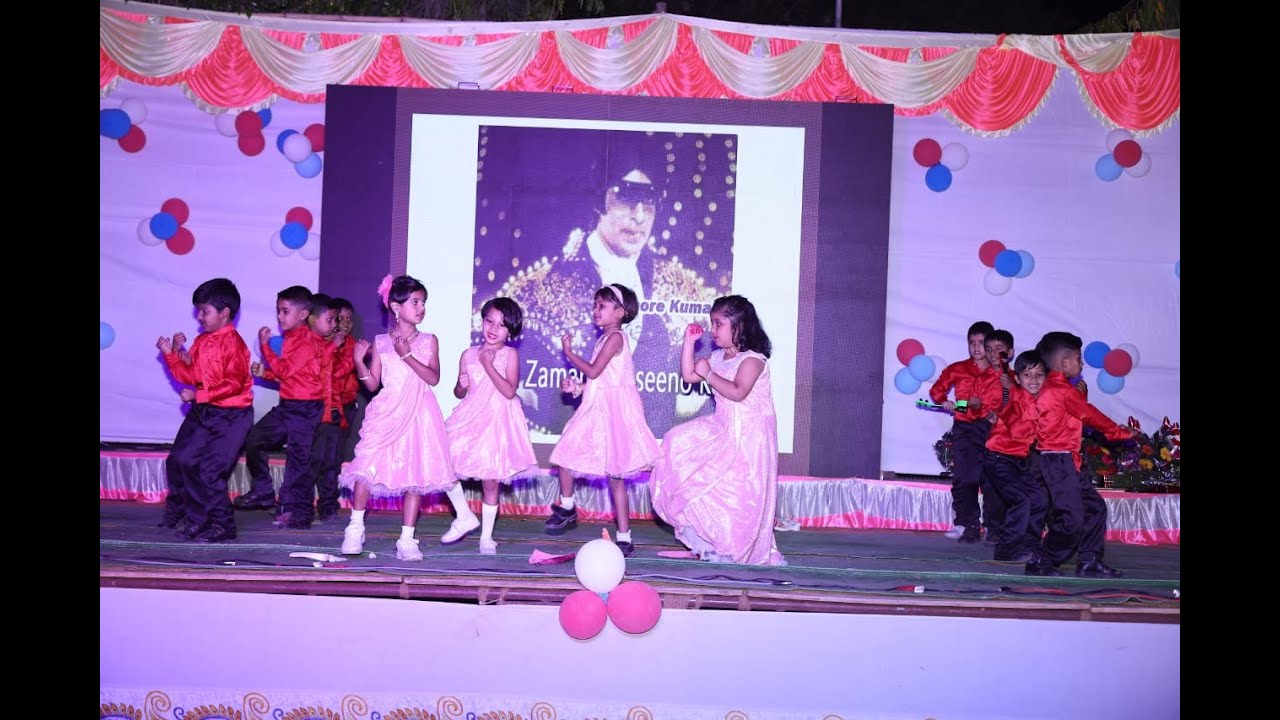 Sara Zamana Haseeno Ka Deewana -सारा ज़माना हसीनों का दीवाना dance perfomance  by Ukg class students