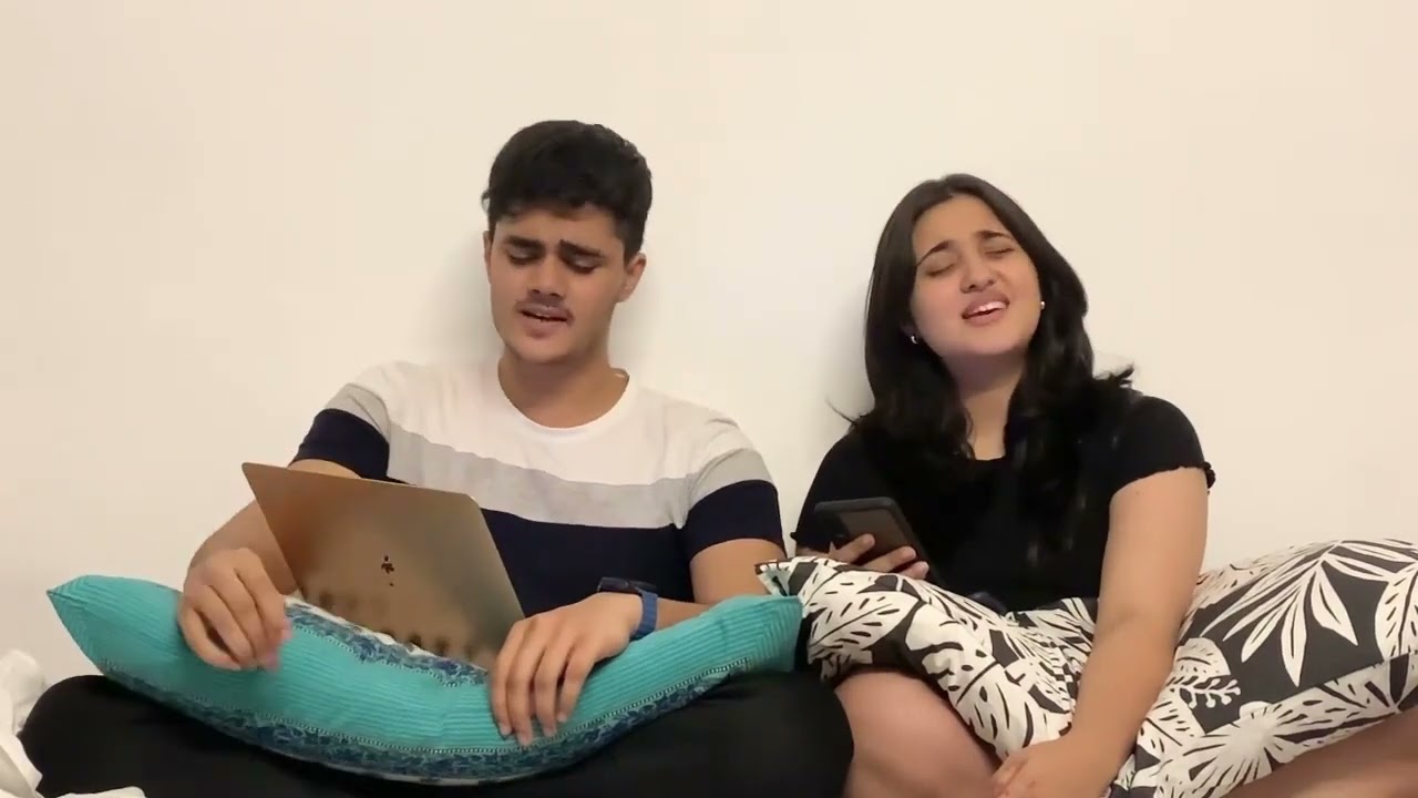 Revathi and Sparsh singing zara zara